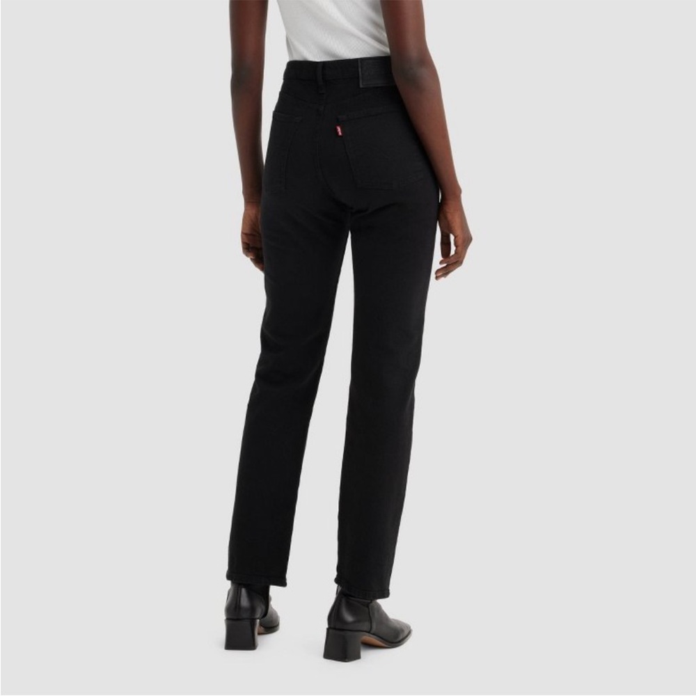 Levi's Women's Black Wedgie Straight Leg Jeans - Picture 2 of 5